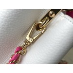 𝐋𝐎𝐔𝐈𝐒𝐕𝐔𝐈𝐓𝐓𝐎𝐍 M22121 White Wave Bottom Capshell Medium Handbag